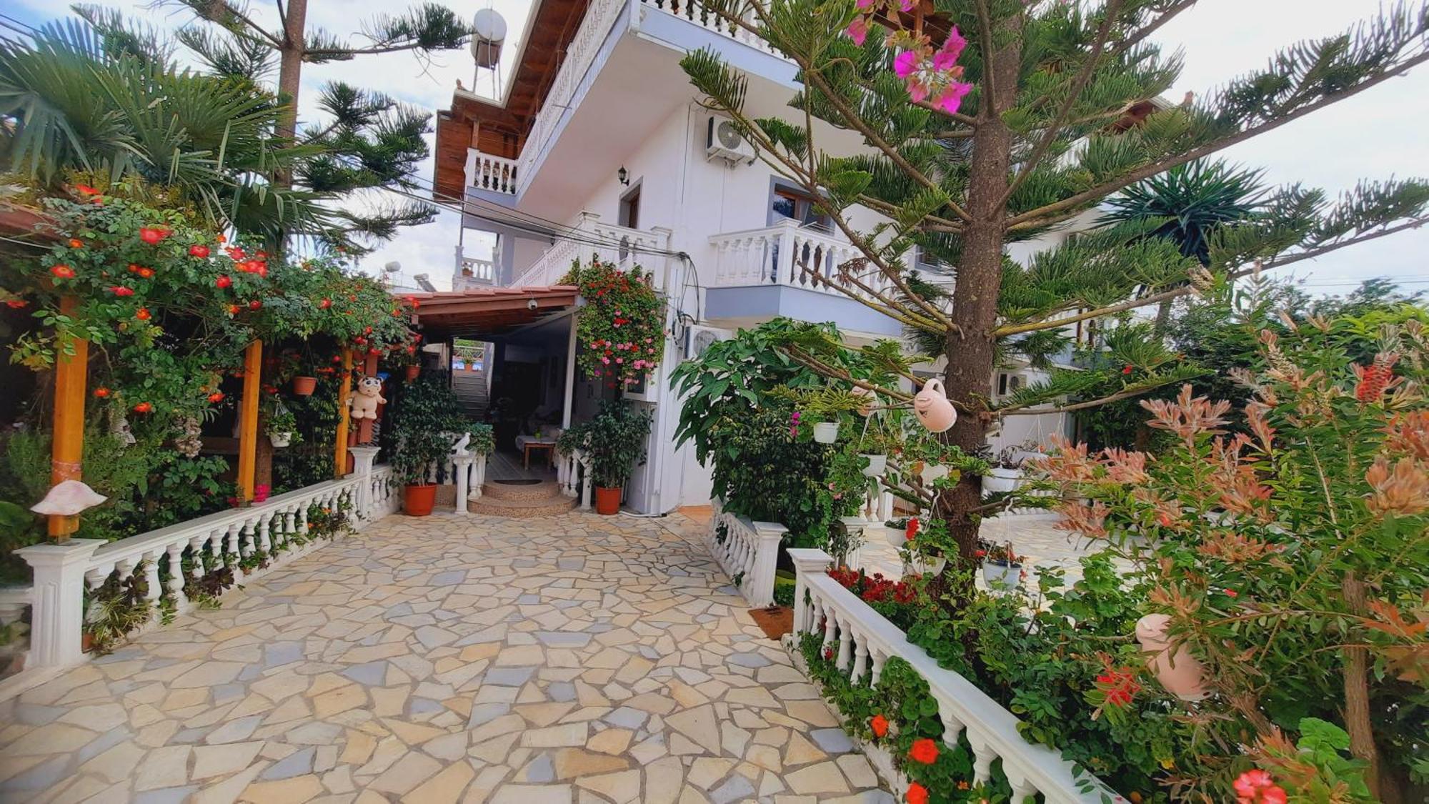 Garden Villa Veli Ksamil Eksteriør bilde